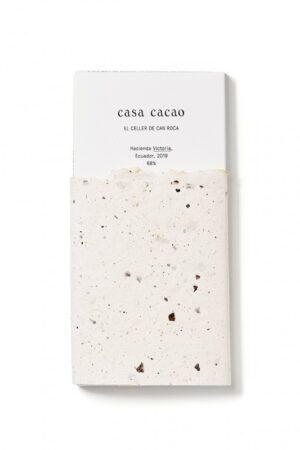 casa cacao hacienda victoria ecuador origin chocolate bean to bar girona